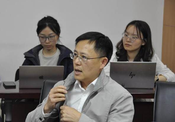 刘青文老师 刘青文老师