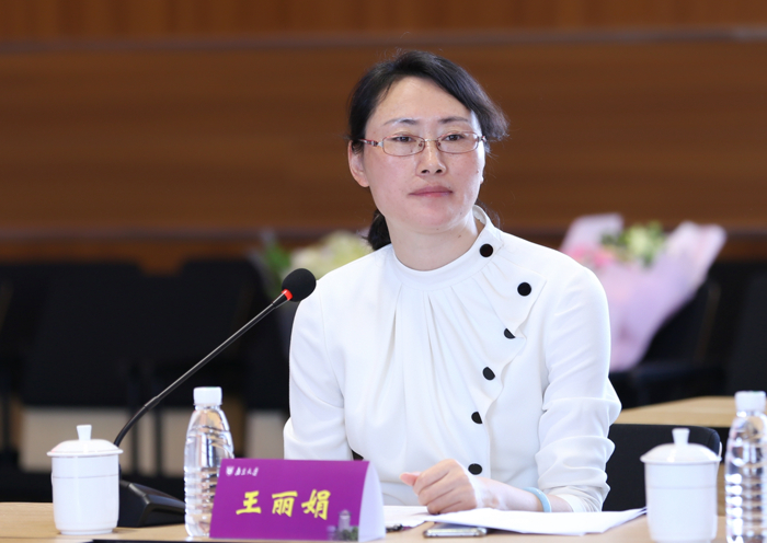 王丽娟.jpg 王丽娟.jpg