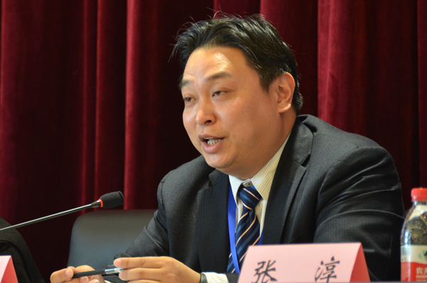 16扬州大学best365官网副教授包振宇专题报告.jpg 16扬州大学best365官网副教授包振宇专题报告.jpg